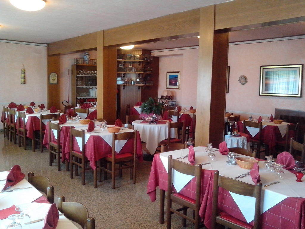 Hotel Monte Fior Foza エクステリア 写真